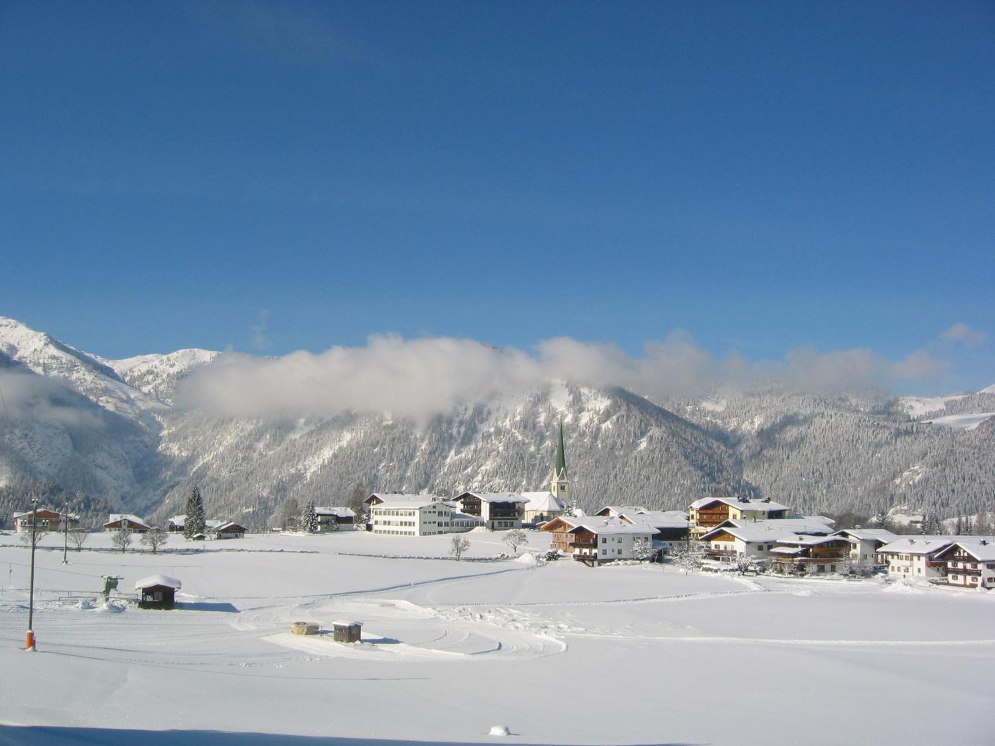 Hotel Neuwirt Brandenberg Екстериор снимка