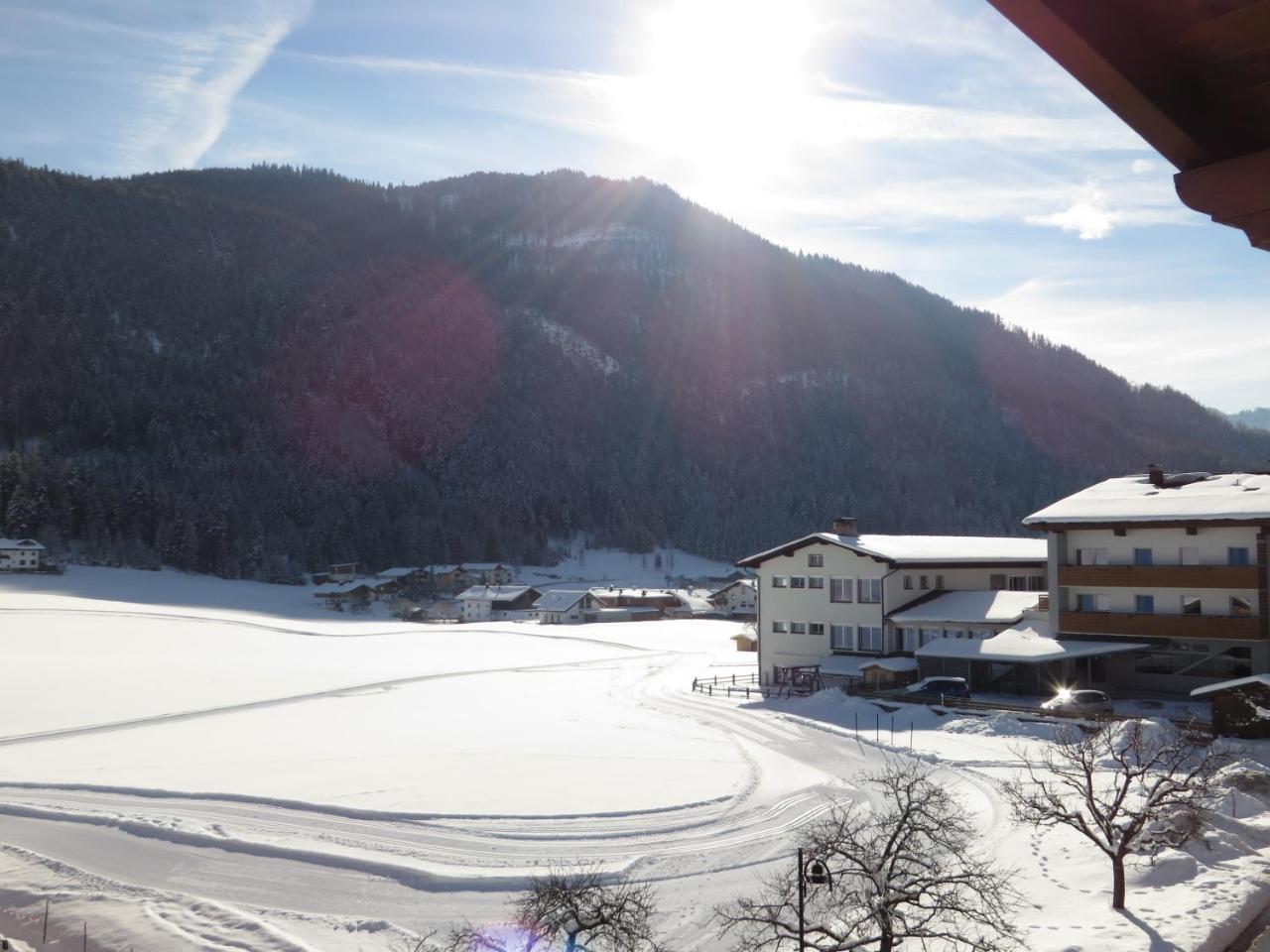 Hotel Neuwirt Brandenberg Екстериор снимка